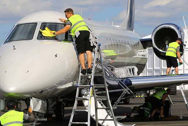 aircraft-detailing